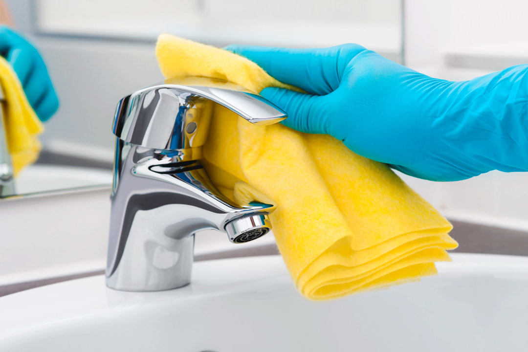 Is toothpaste a good bathroom cleaner? Is toothpaste a good bathroom cleaner?